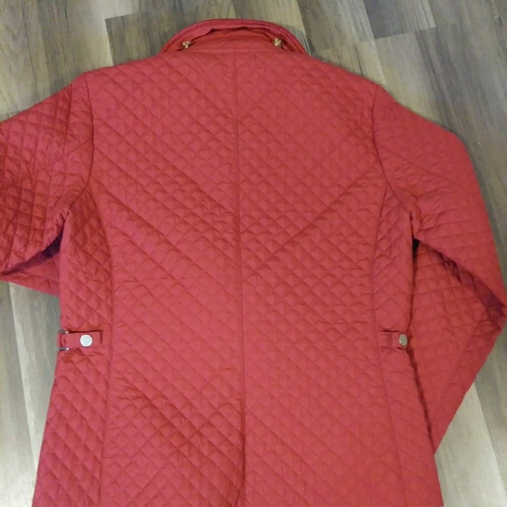 Quilted Like new Coat Small - Picture 3 of 3